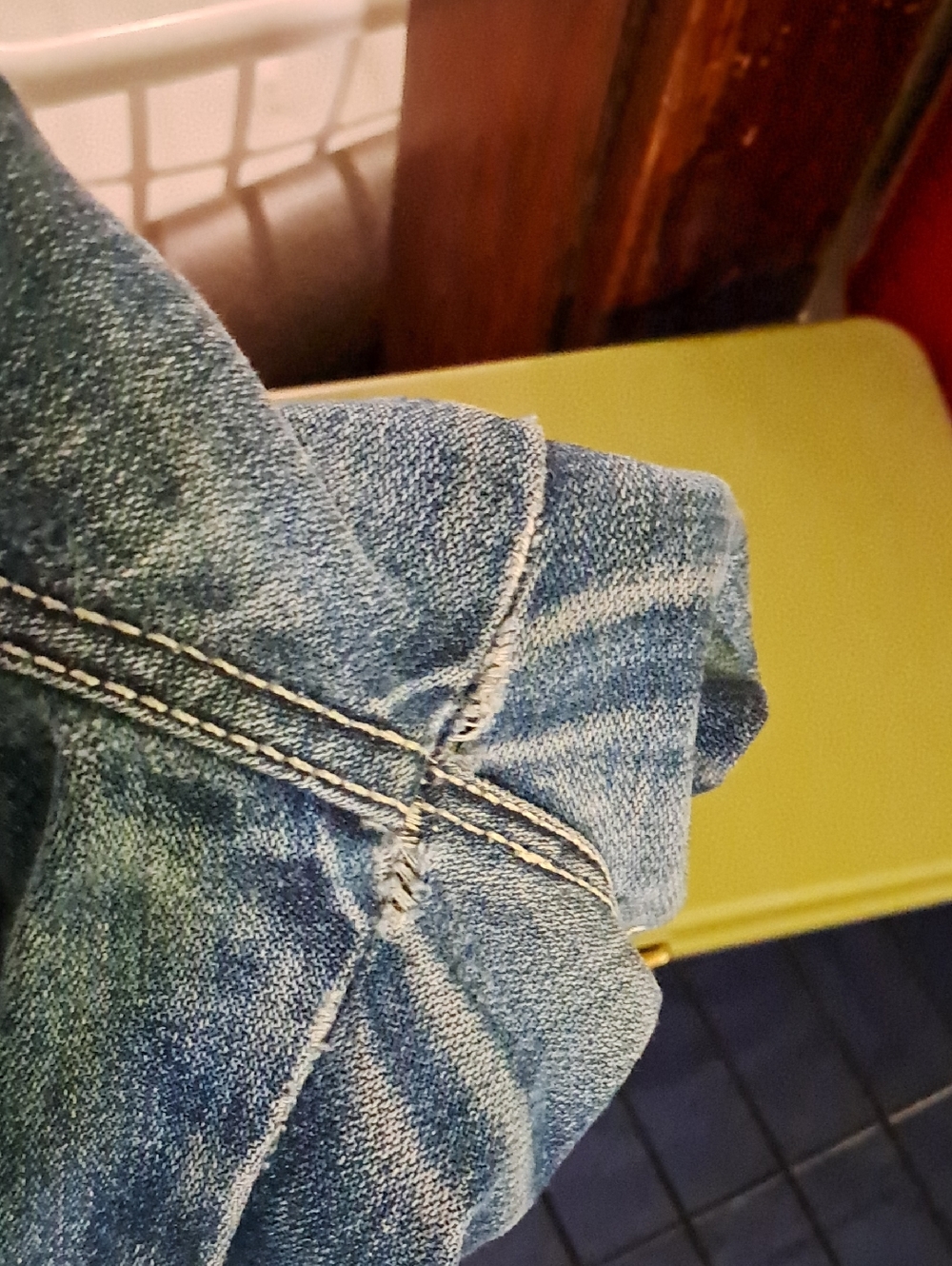Awesome Vintage Jordache Jeans - Picture 9 of 13